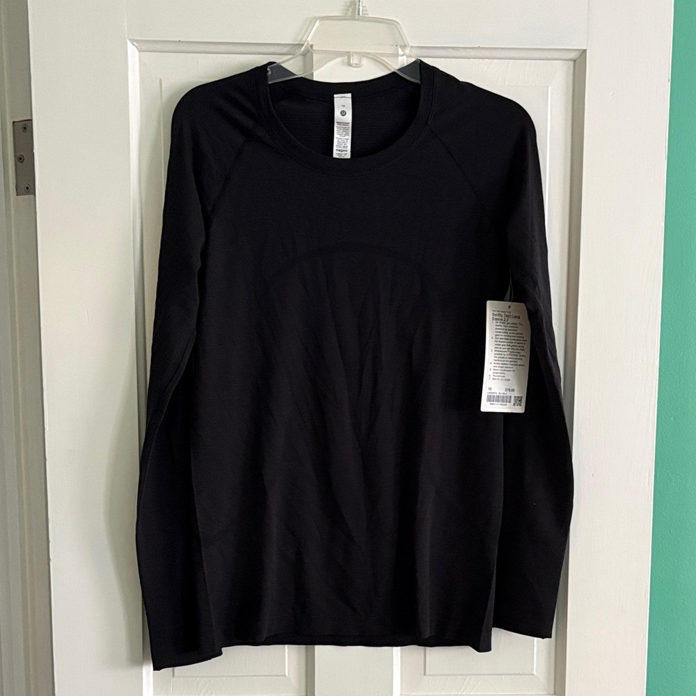 NWT Swiftly Tech Black Long Sleeve Shirt